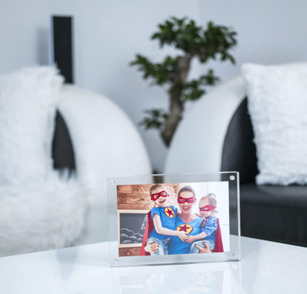 immagine di sublimazione personalizzata display da tavolo lusso economico a4 foto magnetiche in cristallo galleggiante supporto cornice in acrilico trasparente 5 × 7