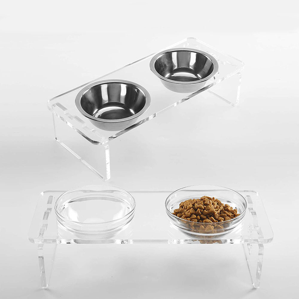 Dvignjena hranilnica za male pse in mačke iz akrilnega pladnja za hišne ljubljenčke s stekleno skledo