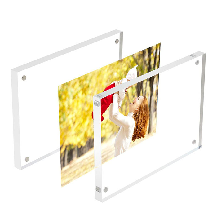 Cornice di foto in plexiglas di cristallu trasparente Cornice di foto in acrilico à dui lati cù magneti