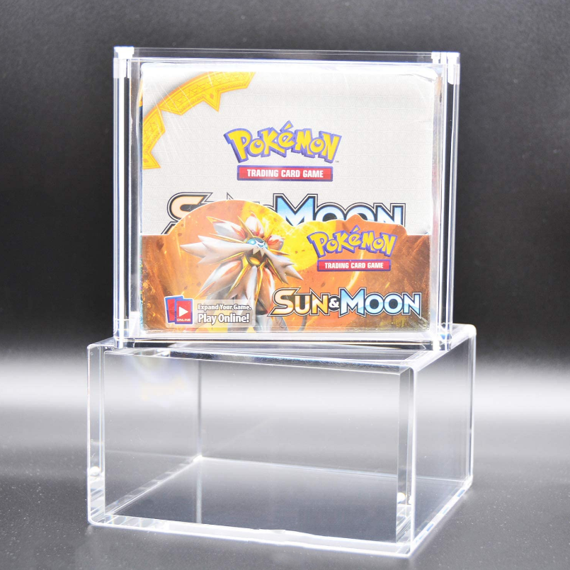 Grousshandel Benotzerdefinéiert Packs éischt xy evolutions 1st Editioun Handelskaarte blénkeg Schicksaler Real Clear Acryl Pokémon Booster Box Case